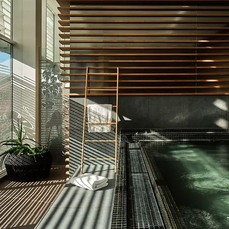 Roomers Frankfurt Central, Autograph Collection 5* Frankfurt am Main