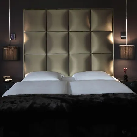 ホテル Roomers Frankfurt Central, Autograph Collection