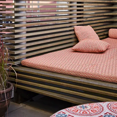 Hotel Roomers Frankfurt Central, Autograph Collection Francoforte sul Meno