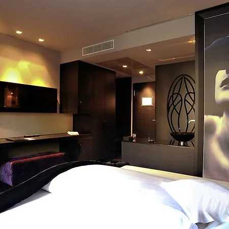 Roomers Frankfurt Central, Autograph Collection 5* Frankfurt am Main