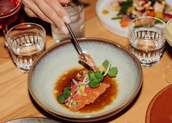 Roomers Frankfurt Central, Autograph Collection Hotel 5*