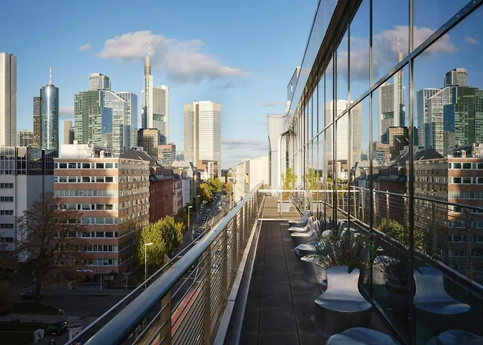 Hotel Roomers Frankfurt Central, Autograph Collection 5*