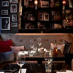Ξενοδοχείο Roomers Frankfurt Central, Autograph Collection