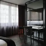 Ξενοδοχείο Roomers Frankfurt Central, Autograph Collection
