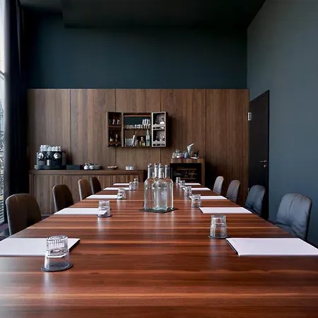 Roomers, Frankfurt, A Member Of Design Hotel