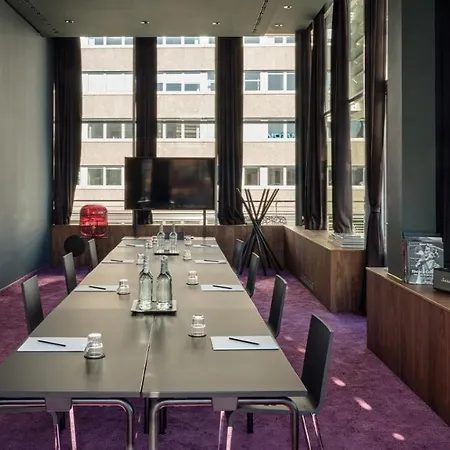 Roomers Frankfurt, Autograph Collection Φραγκφούρτη
