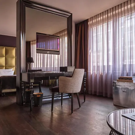 Roomers, Frankfurt, A Member Of Design