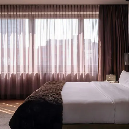 Roomers Frankfurt, Autograph Collection 5* Frankfurt am Main