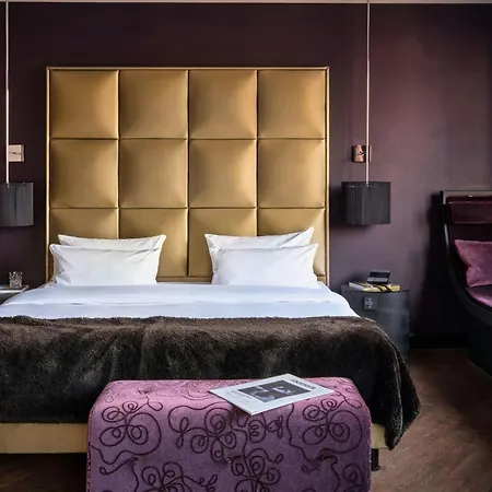 Roomers Frankfurt Central, Autograph Collection Francfort-sur-le-Main