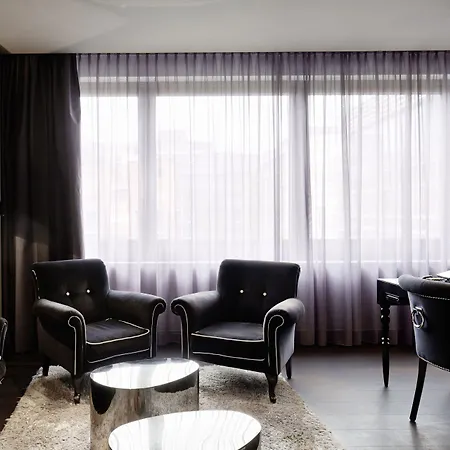 Roomers Frankfurt Central, Autograph Collection Ξενοδοχείο