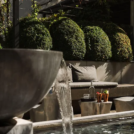 Roomers Frankfurt Central, Autograph Collection 5* Frankfurt am Main