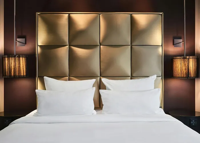 酒店 Roomers Frankfurt Central, Autograph Collection