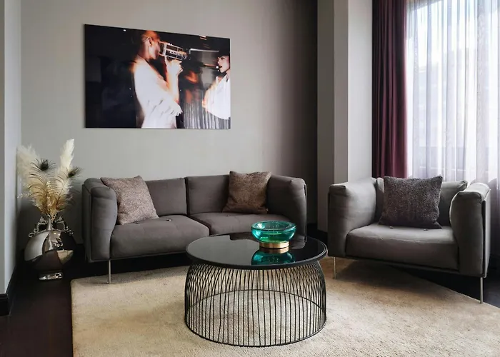 Roomers Frankfurt Central, Autograph Collection 5* Frankfurt am Main