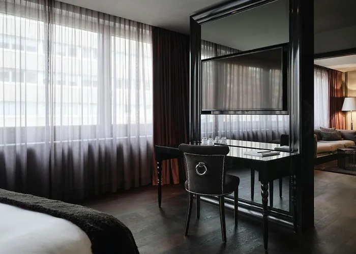 酒店 Roomers Frankfurt Central, Autograph Collection