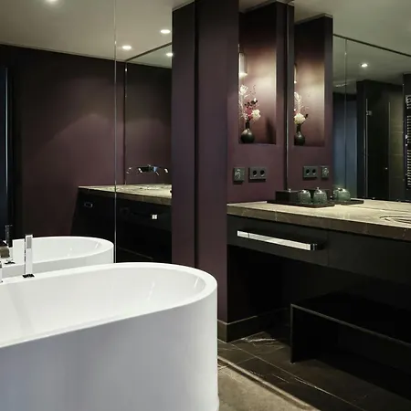 Roomers Frankfurt Central, Autograph Collection 5* Франкфурт-на-Майне