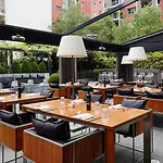 Hotell Roomers Frankfurt Central, Autograph Collection