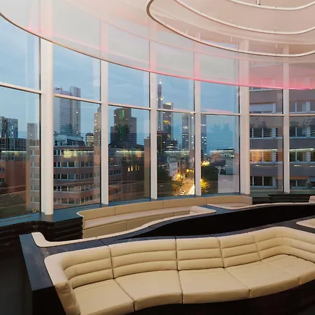 Hotel Roomers Frankfurt Central, Autograph Collection