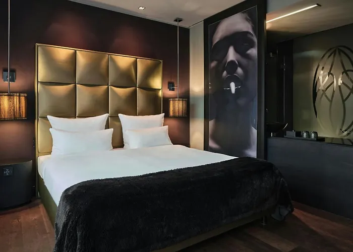 Roomers Frankfurt Central, Autograph Collection Frankfurt nad Mohanem